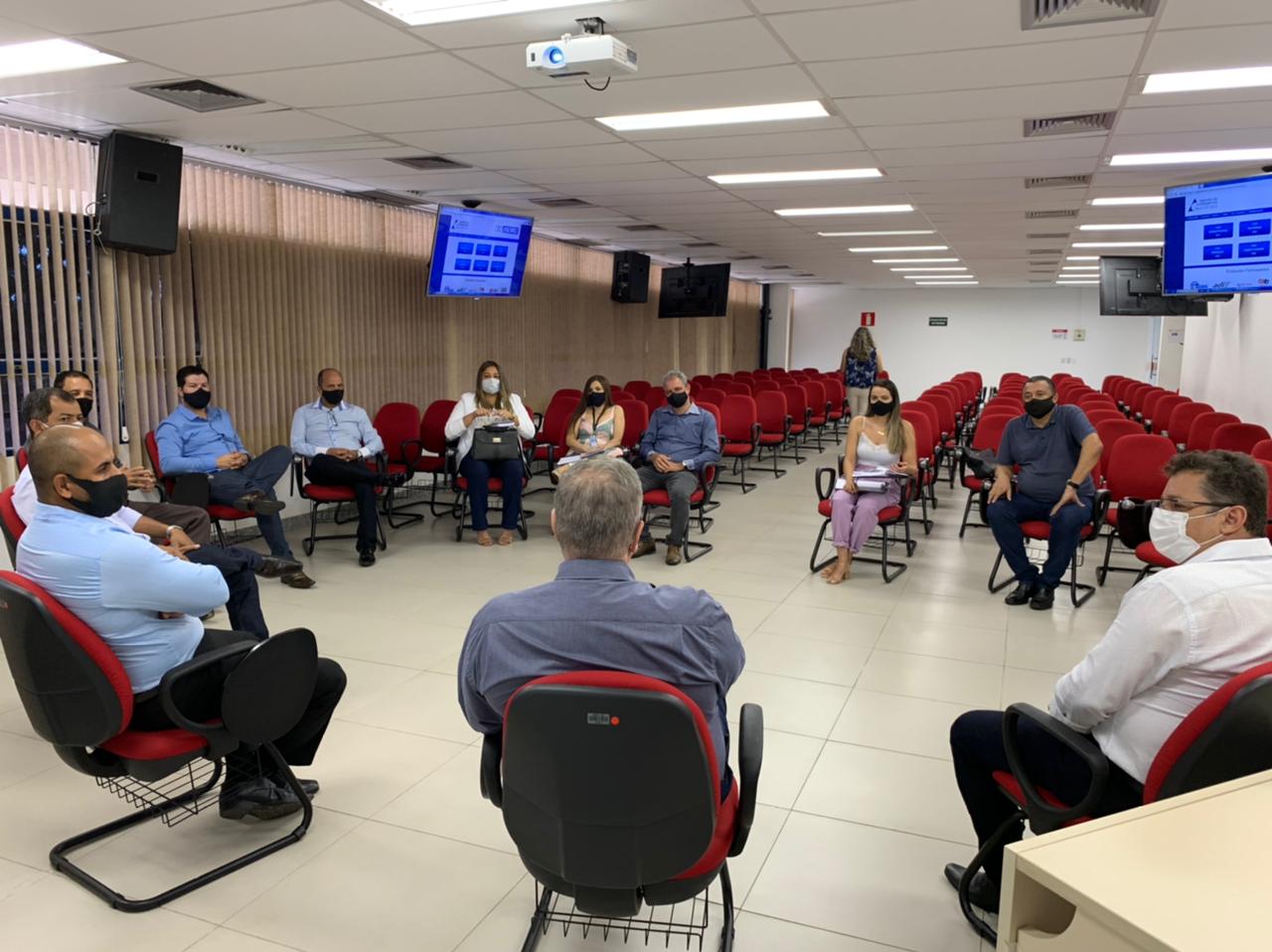 Mesa Diretora da Câmara de Ipatinga participa de encontro na Fiemg Vale do Aço