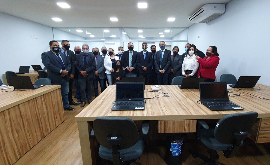Atual gestão inaugura novo centro administrativo