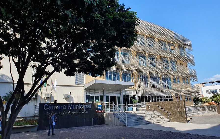 Com pauta cheia, comissões se reúnem nesta segunda-feira