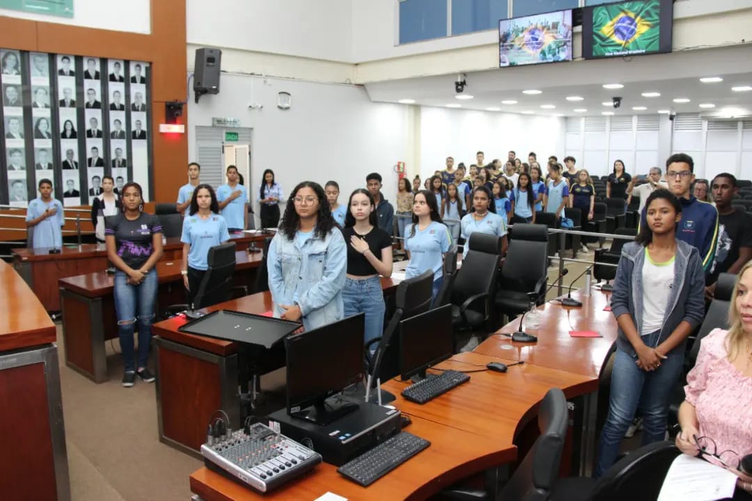3ª REUNIÃO ORDINÁRIA COM VISITA DE ALUNOS (VISITA GUIADA AO LEGISLATIVO)