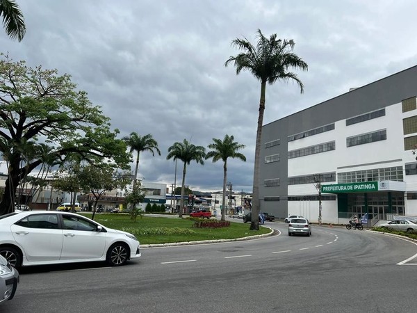 Câmara de Ipatinga aprova reajuste salarial para servidores municipais