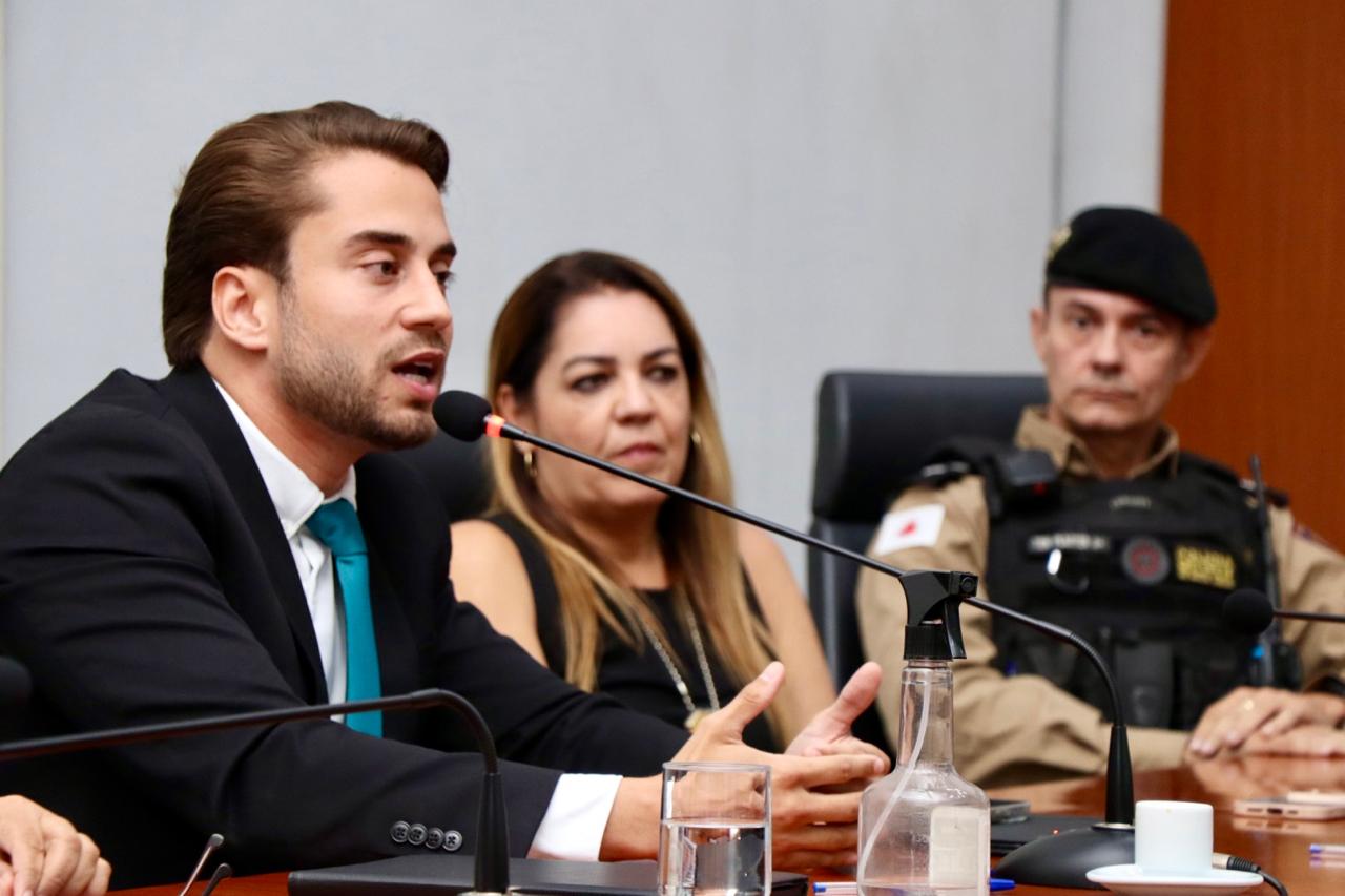 Câmara debate internação involuntária de dependentes químicos em audiência pública