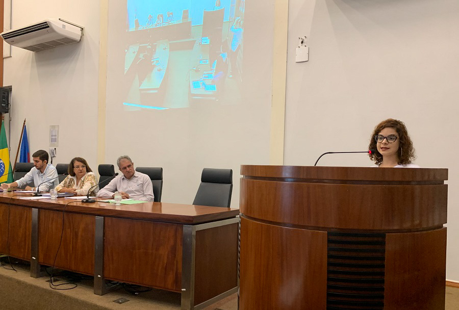 PL que institui presença de doulas em hospitais é aprovado por Comissão