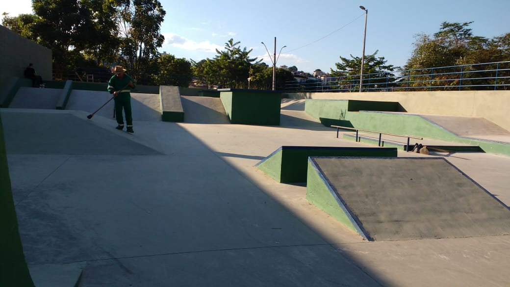 Pista de skate no Campo do Nescau recebe nome de esportista falecido este ano