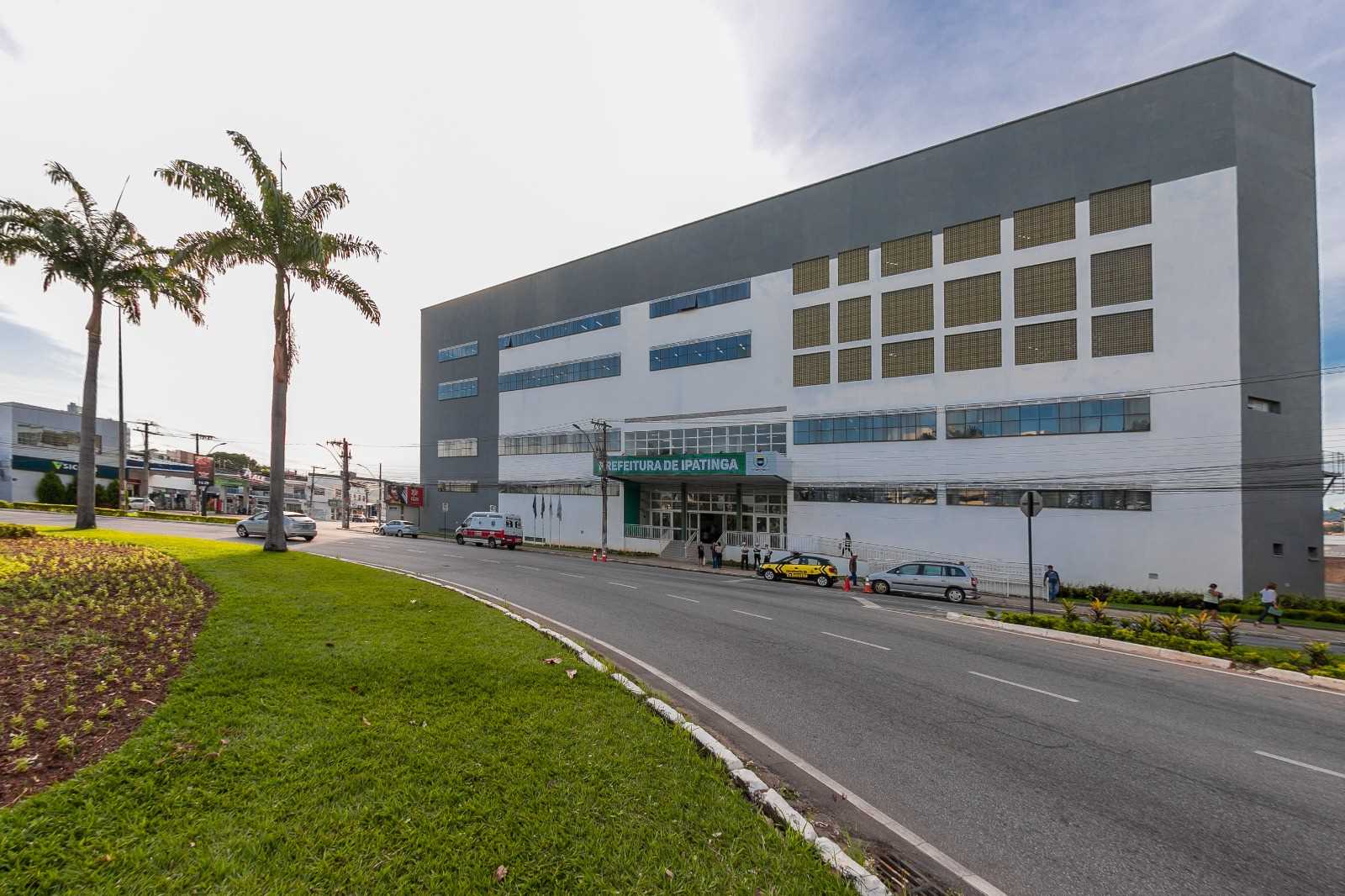 Câmara de Ipatinga recebe proposta sobre reajuste salarial