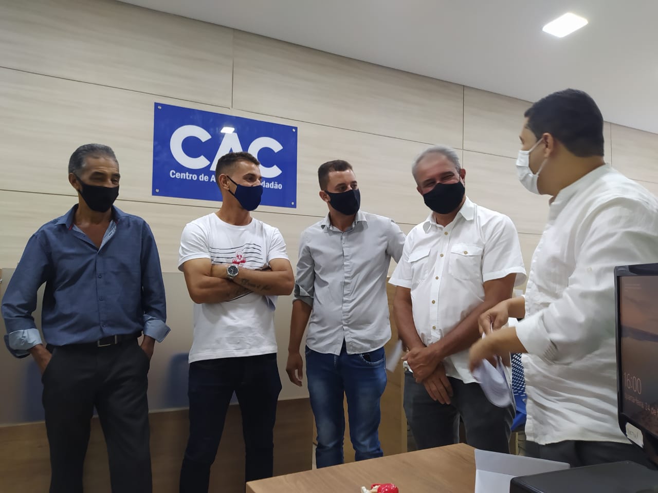 Vereadores de Divinolândia realizam visita técnica na Câmara de Ipatinga
