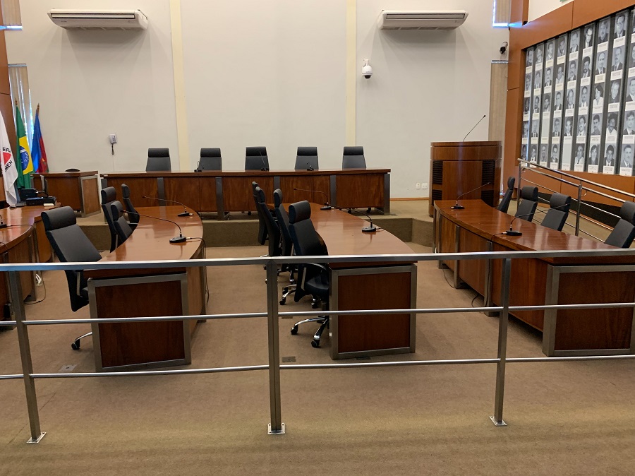 Câmara marca sessão extraordinária para votar projeto que prevê redução de gastos do Legislativo