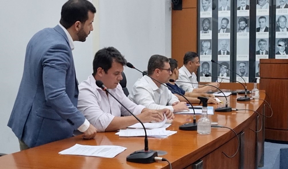 Devido a ilegalidades, 11 propostas legislativas são removidas da pauta de votação