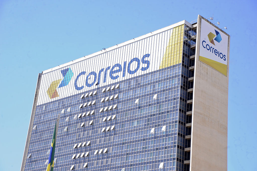 Audiência debate situação de empresas públicas brasileiras