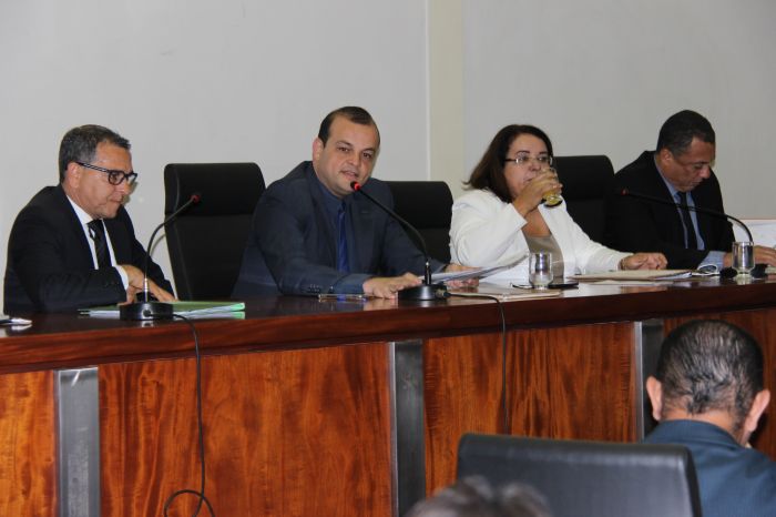 Projeto que revoga leis de regularização fundiária é retirado da pauta de votação