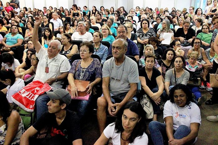 Câmara decide enviar ofício exigindo pagamento a aposentados