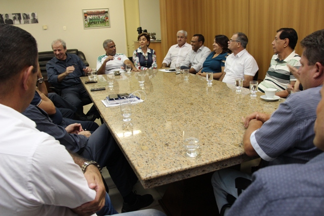 Câmara de Ipatinga recebe visita do presidente da Usiminas